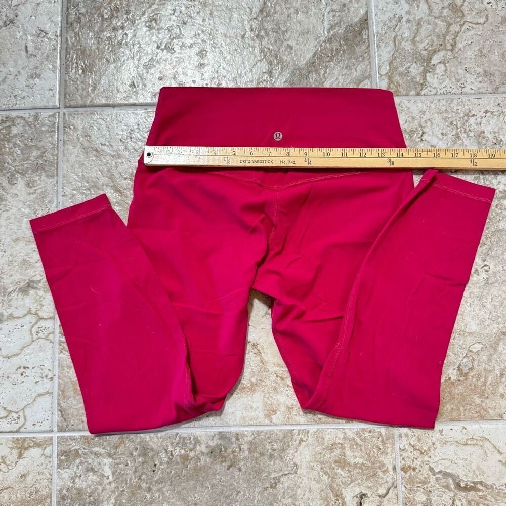 Lululemon athletica (Sz 10) hot pink align capri leggings yoga seamless - Picture 4 of 4